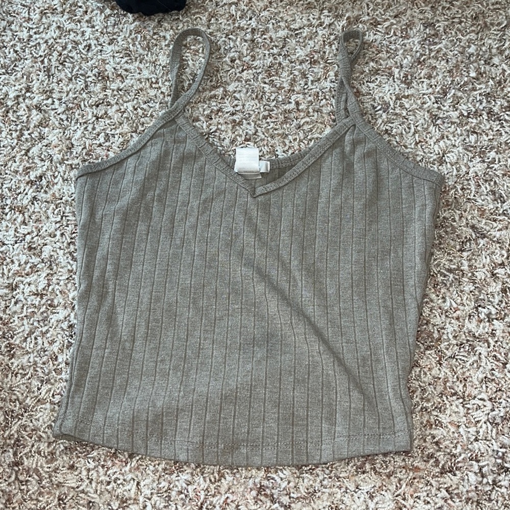 army green tank